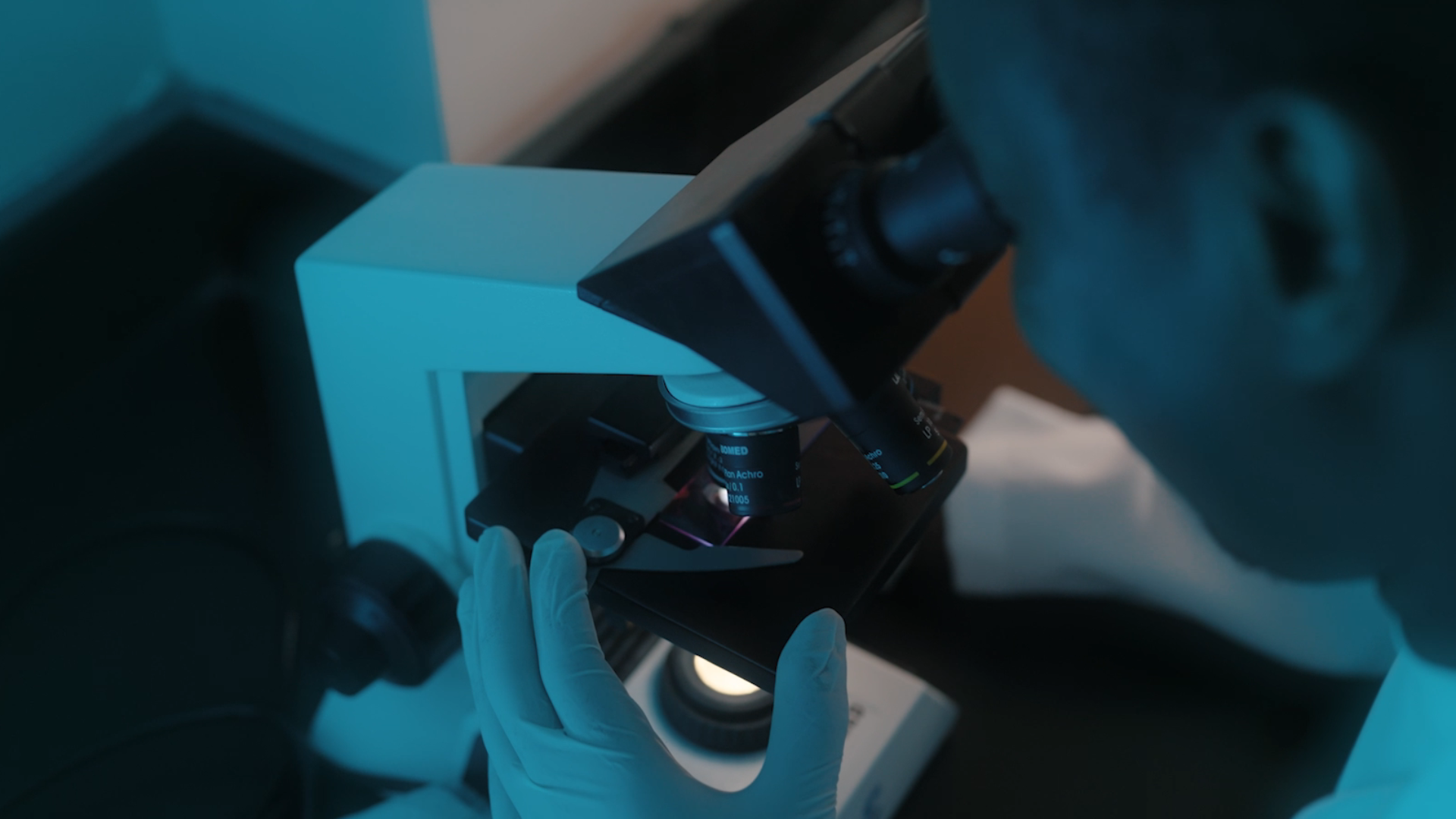 Al-Maarifa University laboratories